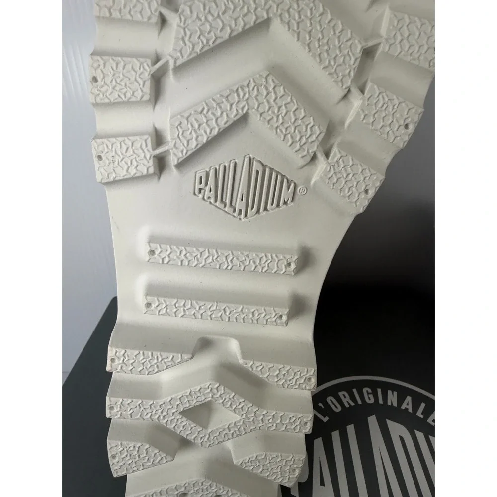 Palladium Pampa Hi Womens 8.5 Star White Canvas Ankle Combat Boots Lug Sole